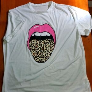 Shein Womens 2xl Tee shirt